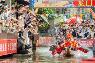 浓眉：接下来的五到六个主场比赛对我们来说将非常关键